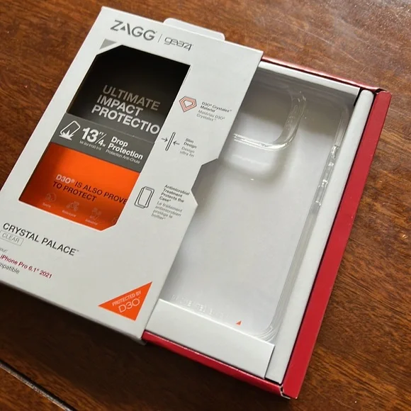 ZAGG Gear4 Crystal Palace Snap Magsafe iPhone 13 Pro - Picture 3 of 3